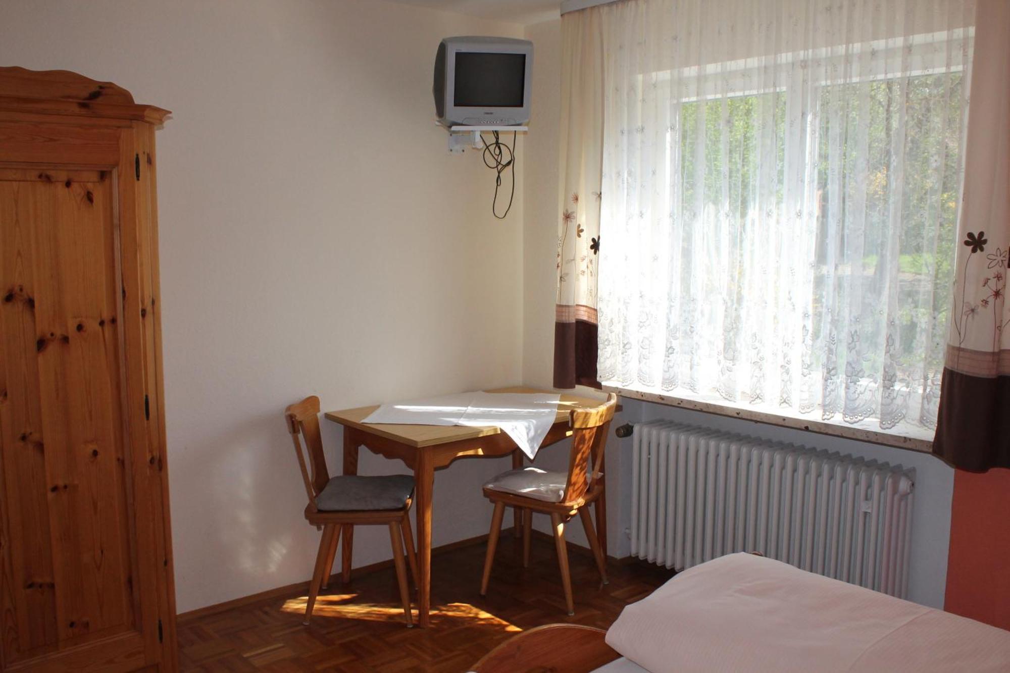 Landgasthof Heerlein Bamberg Zimmer foto
